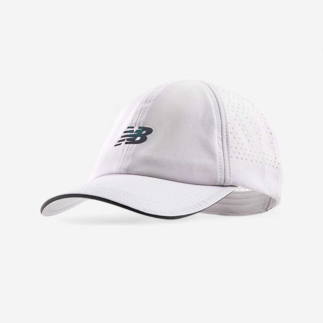 article en promo : Casquette de sport new balance blanche t58