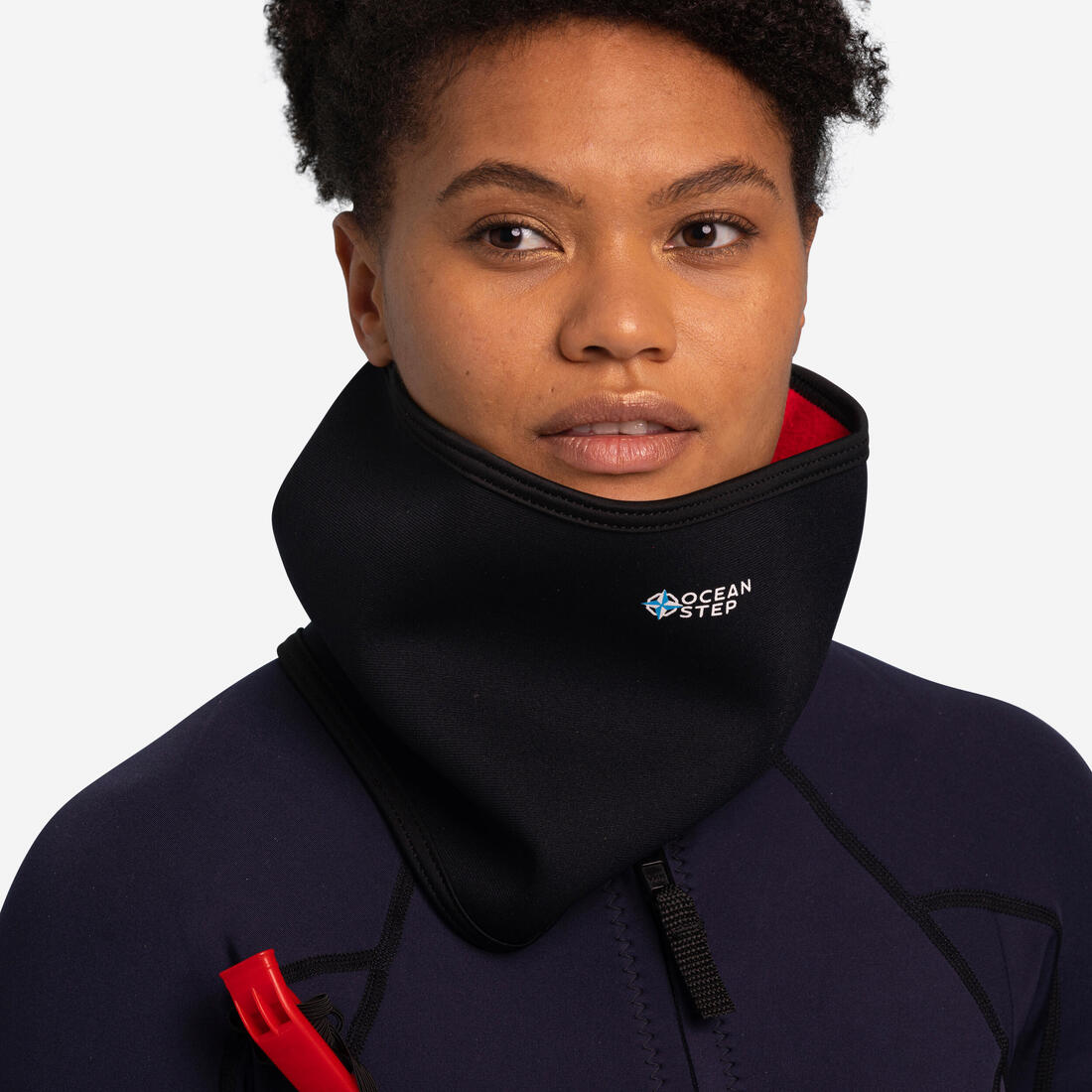 article en promo : Couvre cou néoprène 1,5 mm longe côte ocean step noir