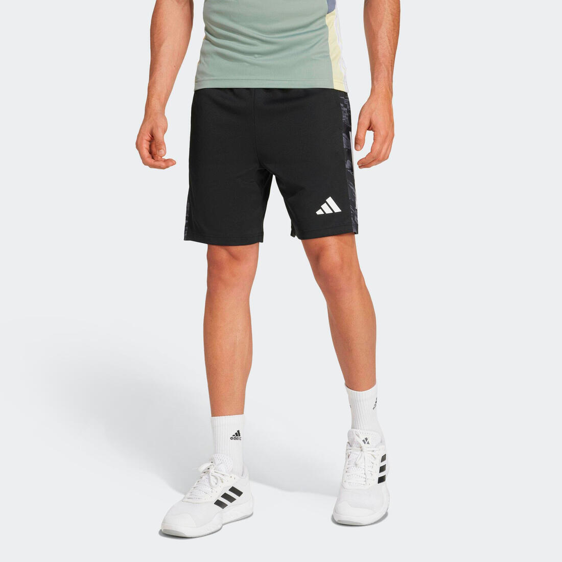 article en promo : Short de fitness pour homme, camouflage noir