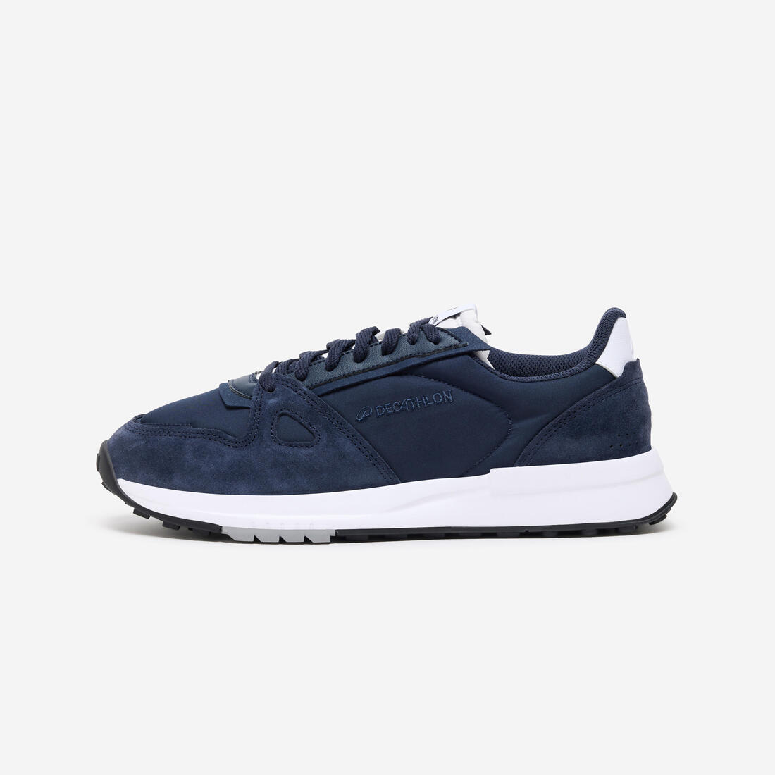 article en promo : Baskets homme, RR70
