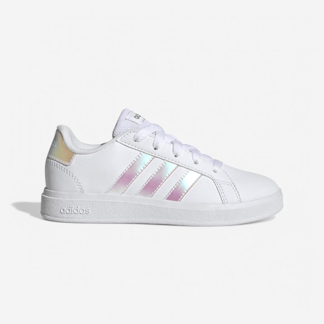 article en promo : Chaussures de tennis à lacets grand court lifestyle