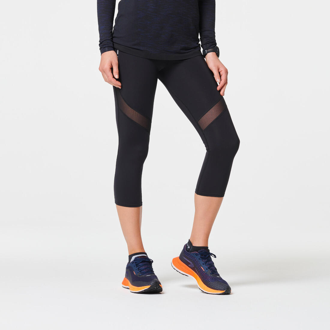 article en promo : Corsaire running femme avec maintien kiprun support noir