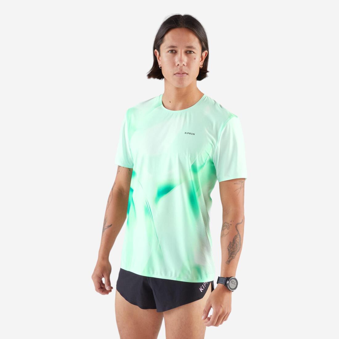 article en promo : T-shirt de running léger Homme - KIPRUN Run 900 REPLIKA