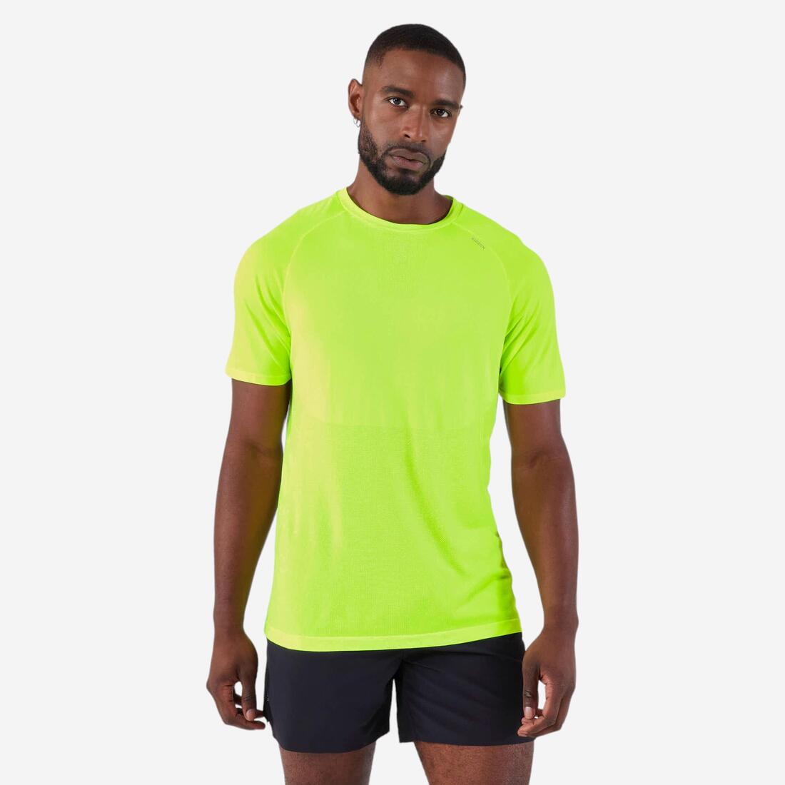 article en promo : T-shirt de running sans coutures homme - kiprun run 500 confort