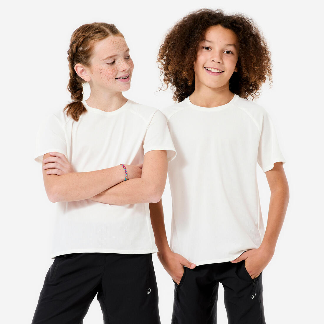 article en promo : Tee-shirt enfant synthétique uni mixte